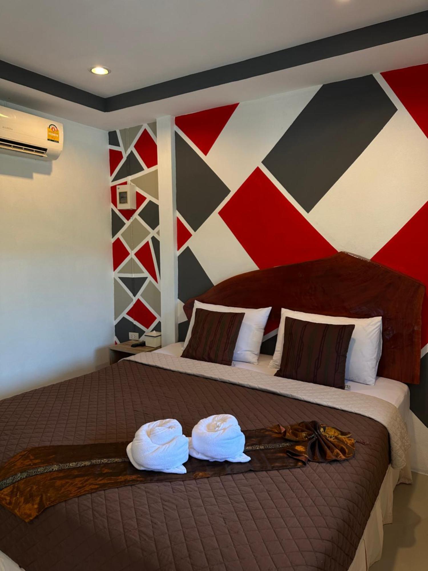 Suntalee House Hotel Nai Yang Exterior photo